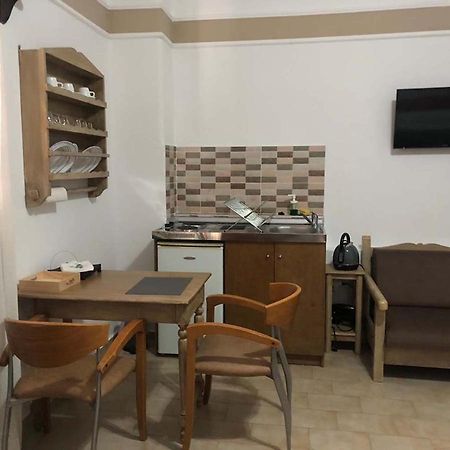 Philoxenia Studios 3 Karpathos Town  Exterior photo