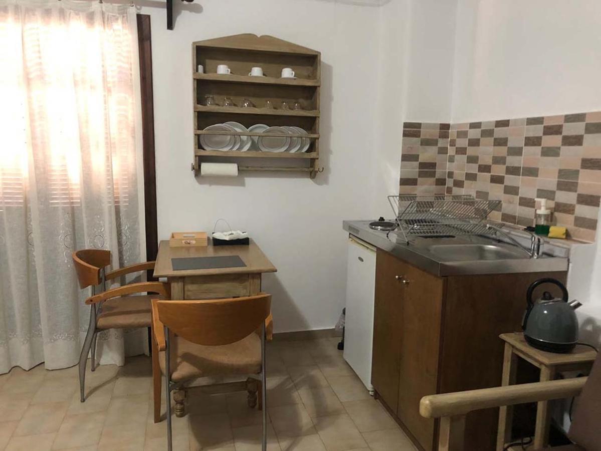 Philoxenia Studios 3 Karpathos Town  Exterior photo